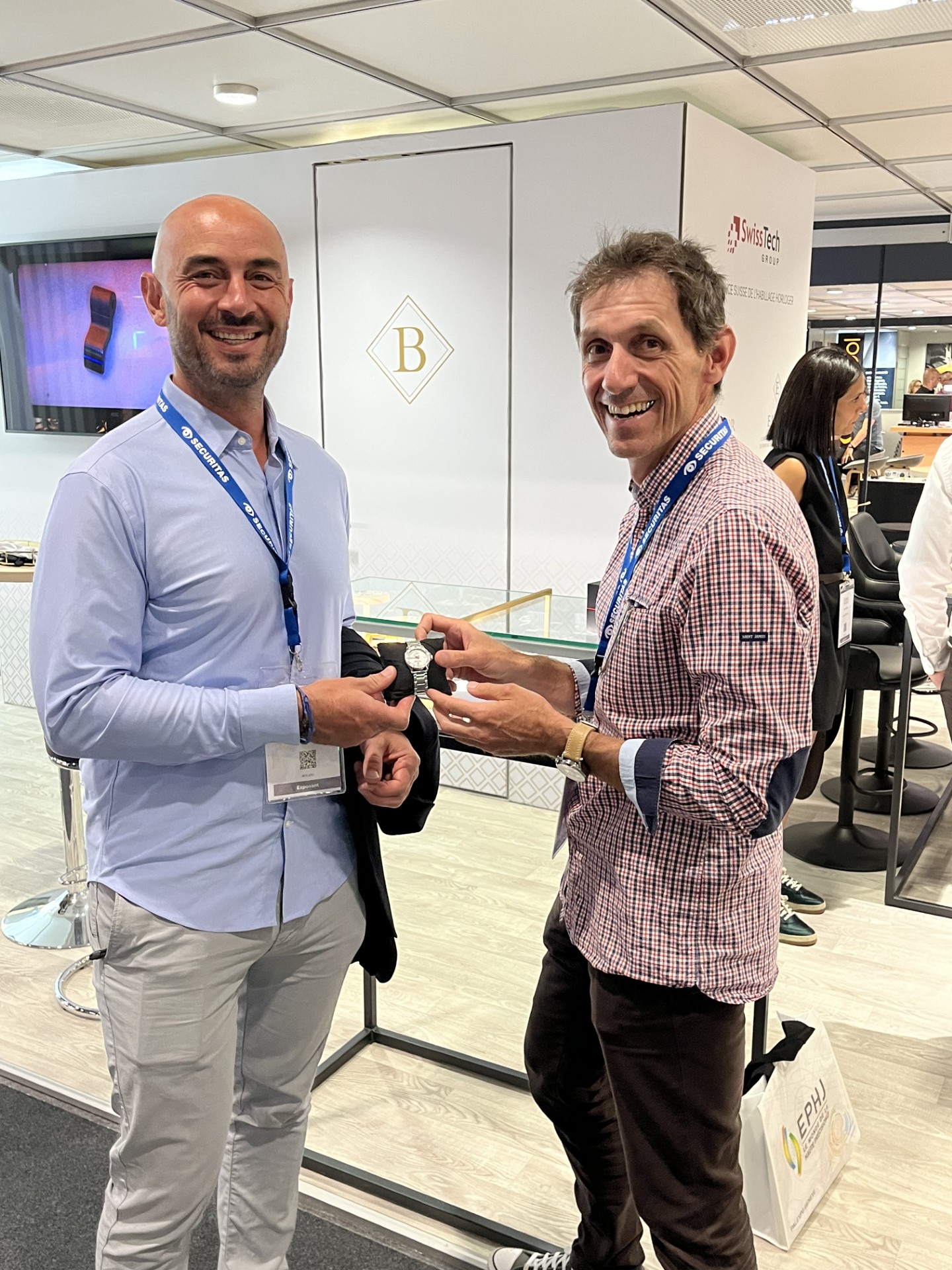 Sébastien Gravier, CEO of Vulkam, and François Dauvergne of Boucledor